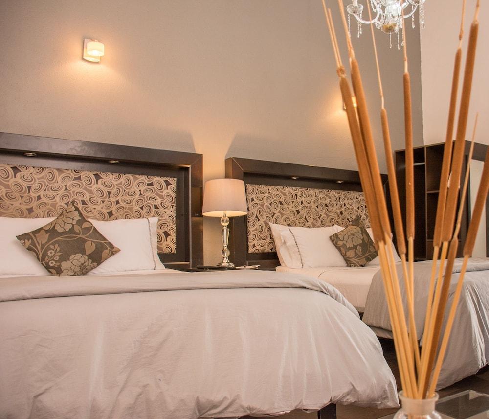 M Hoteles Concepto Morelia Esterno foto