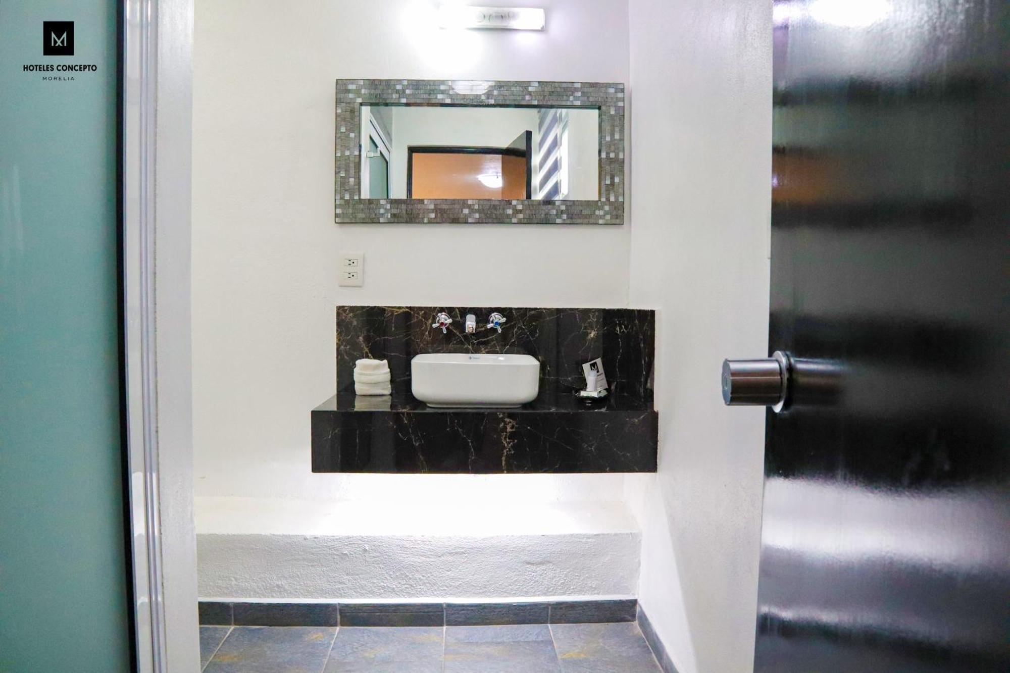 M Hoteles Concepto Morelia Esterno foto