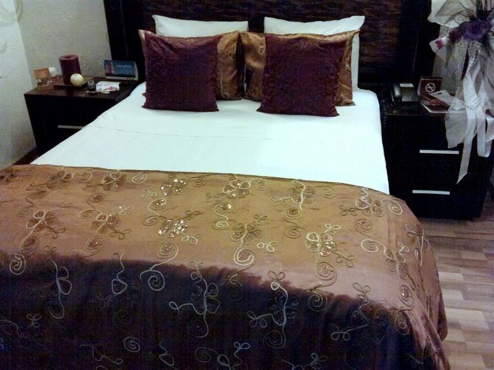M Hoteles Concepto Morelia Esterno foto